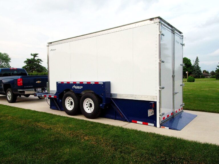 Air-tow E-16 Enclosed Trailer